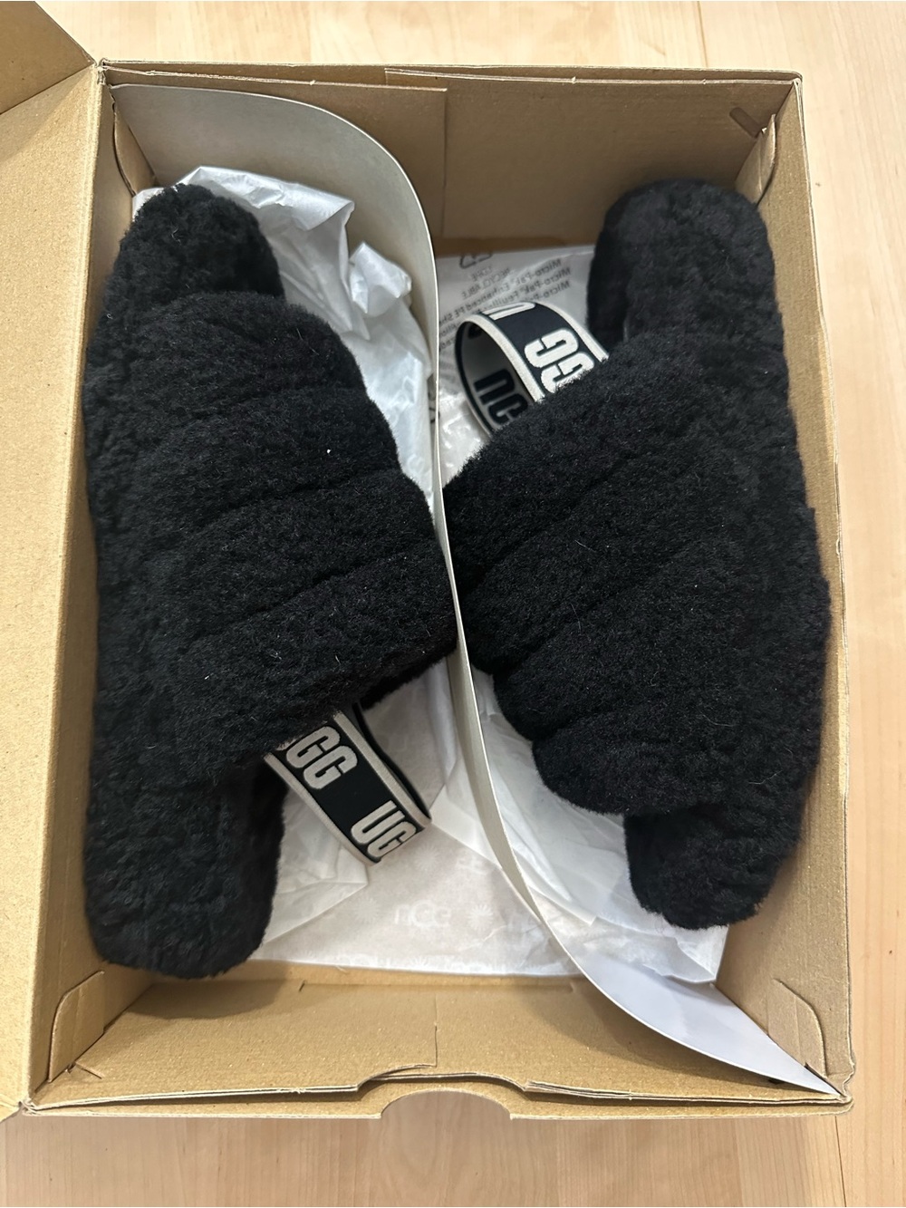 UGG FLUFF YEAH SLIDE W-8 black